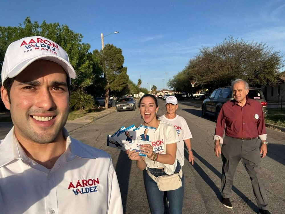 <a href="https://www.epnewsleader.com/post/editorial-aaron-valdez-is-the-mayor-eagle-pass-needs" target="_blank">Editorial: Aaron Valdez Is the Mayor Eagle Pass Needs</a>