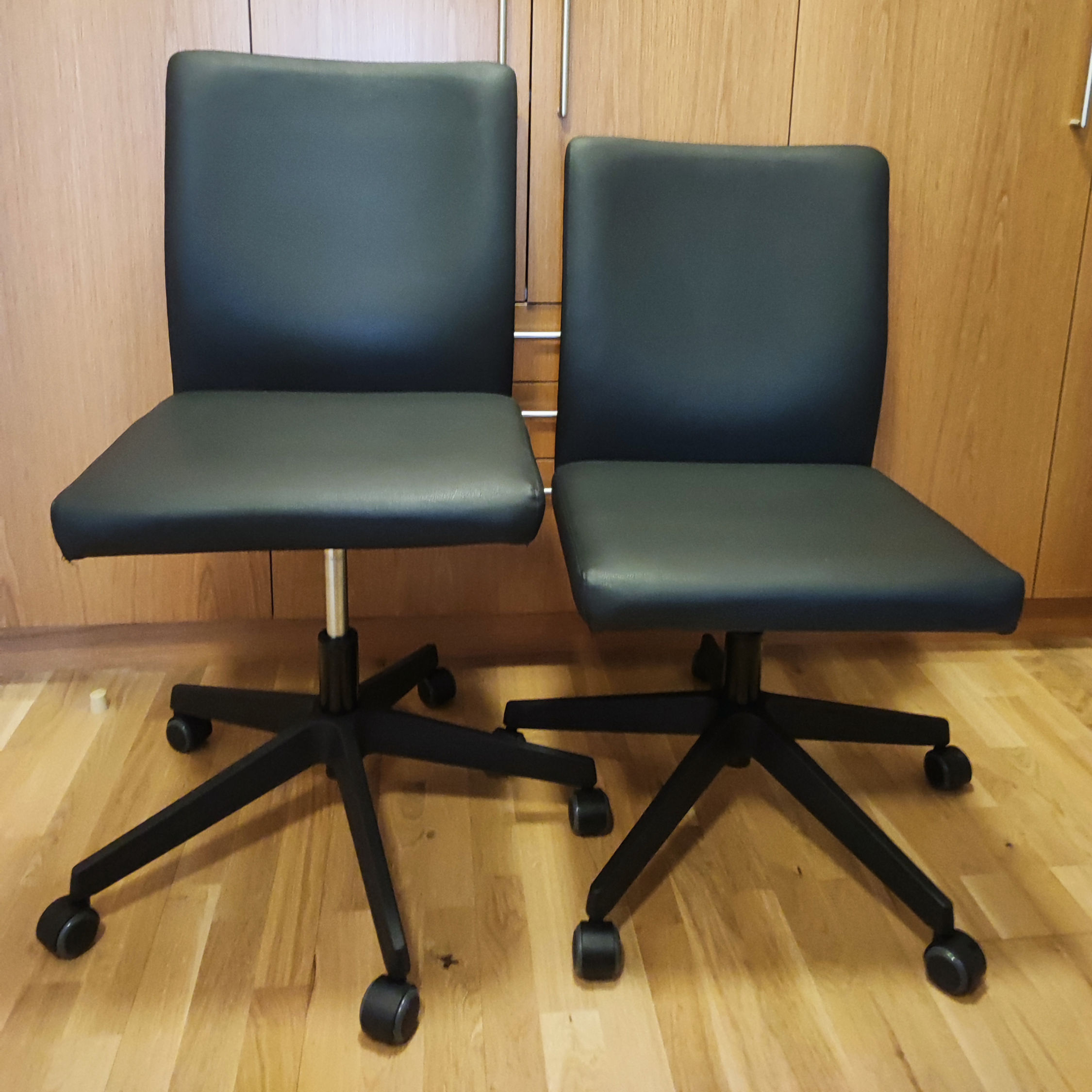 Ísafold 40 fundarstóll frá Á. Guðmundsson (3 stk.)