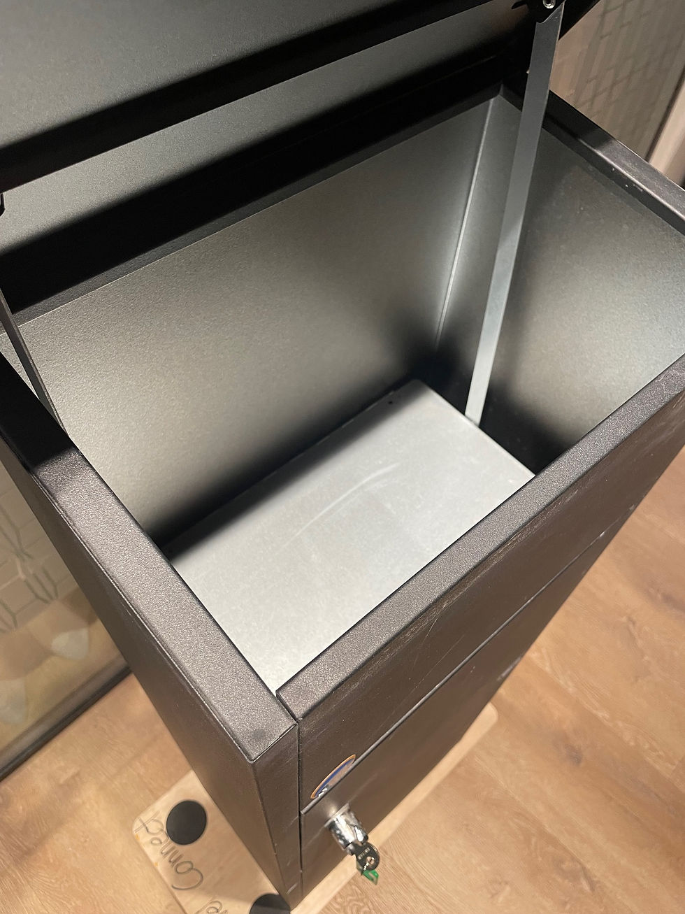 Thumbnail: Parcel póstkassi, H105sm.