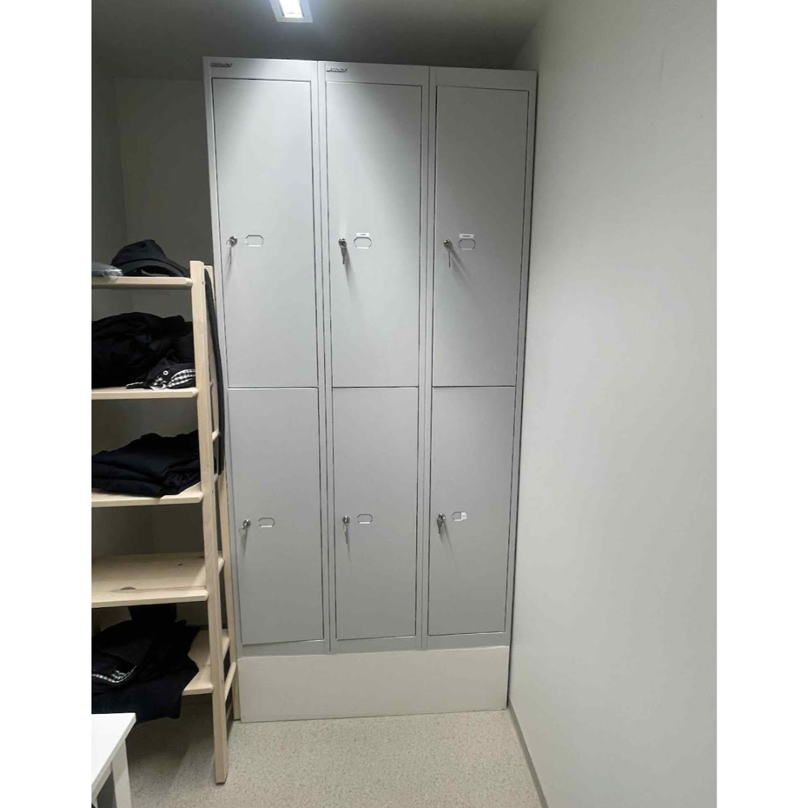 SELT / SOLD Bisley smáhólfaskápur, 6 hólf - Sauðárkrókur