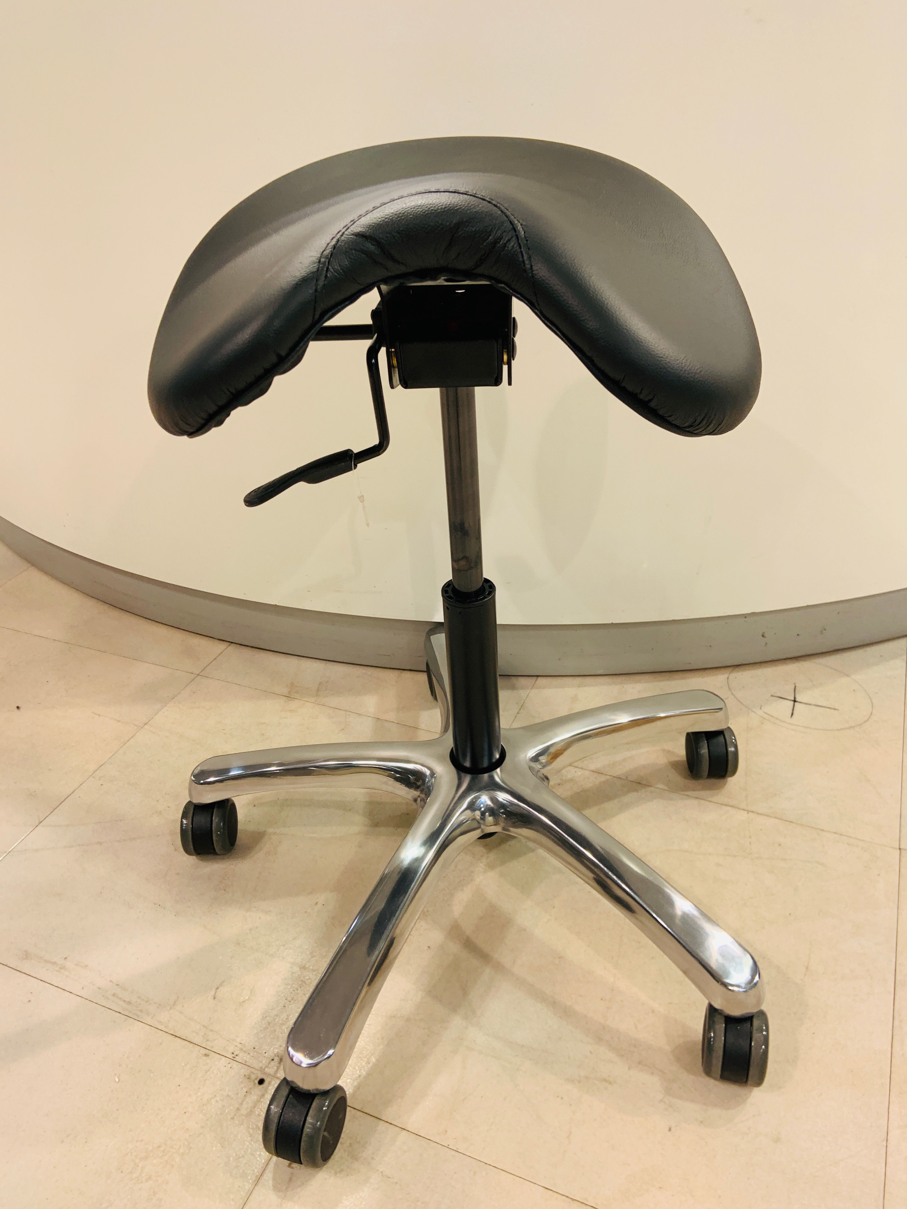 Selt - Indy 6 - hnakkstóll - leður