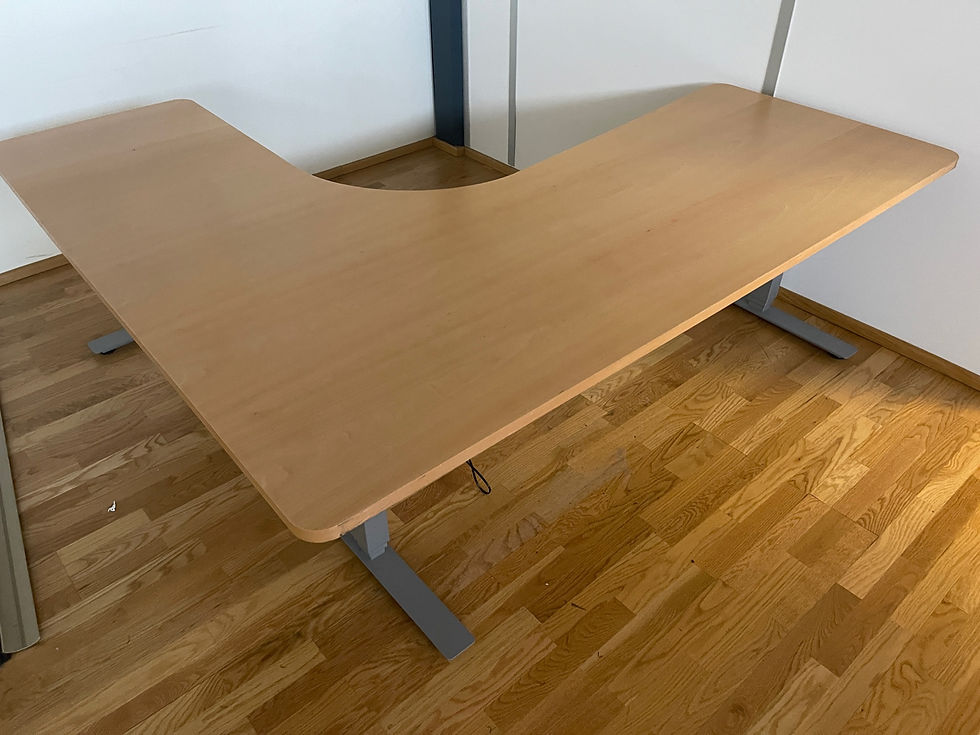 Thumbnail: Selt/Endurnýtt-Rafmagns hornskrifborð eik 200x180