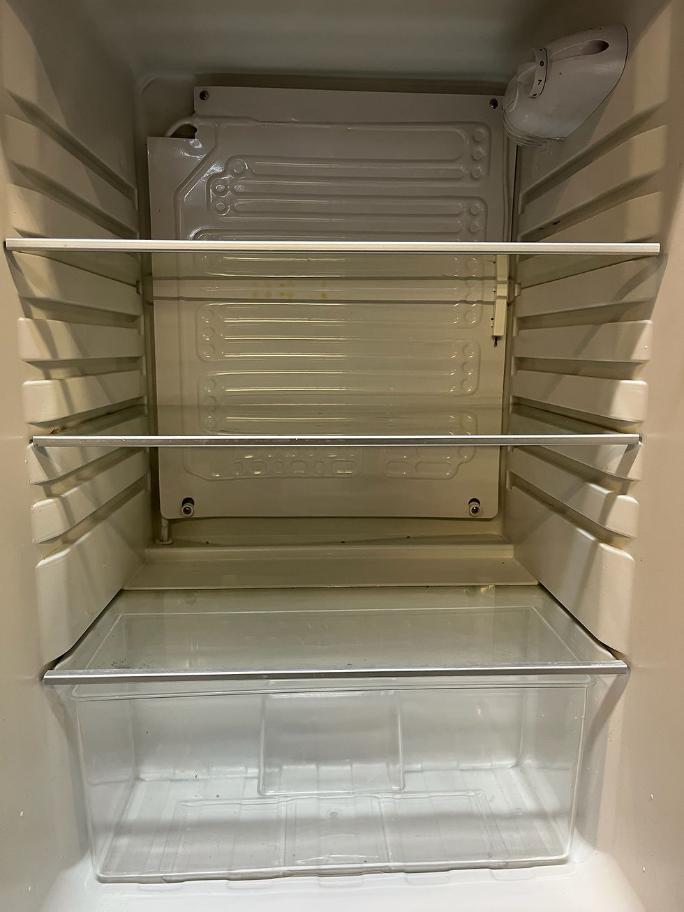 Thumbnail: SELT / SOLD Temptech retro ísskápur