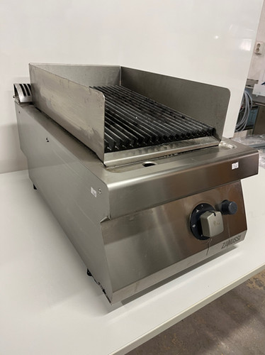SELT / SOLD Zanussi gasgrill | Efnisveitan