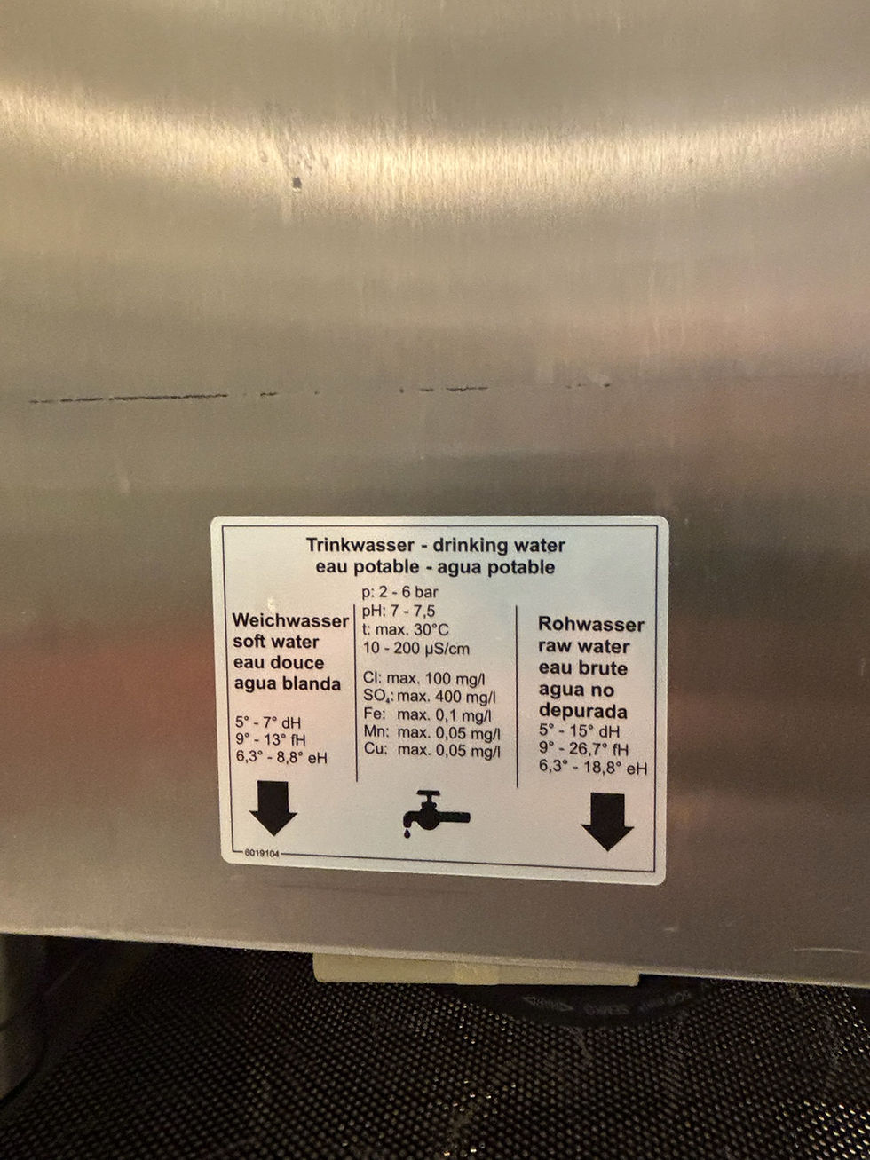 Thumbnail: Convotherm gufuofn á standi frá ProGastro