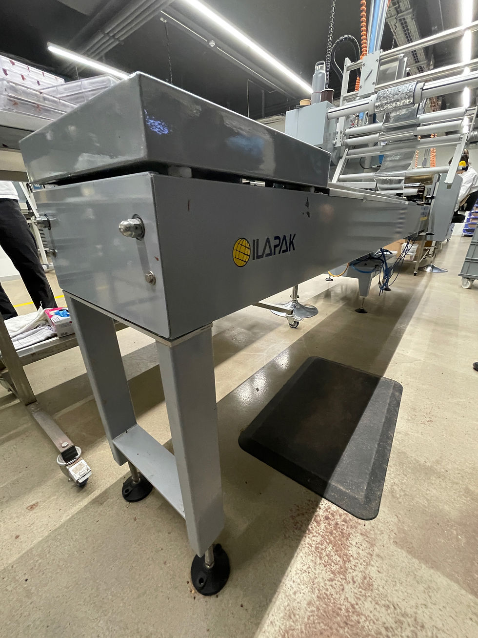 Thumbnail: SELT / SOLD - ILAPAK Domino V320i pökkunarvél