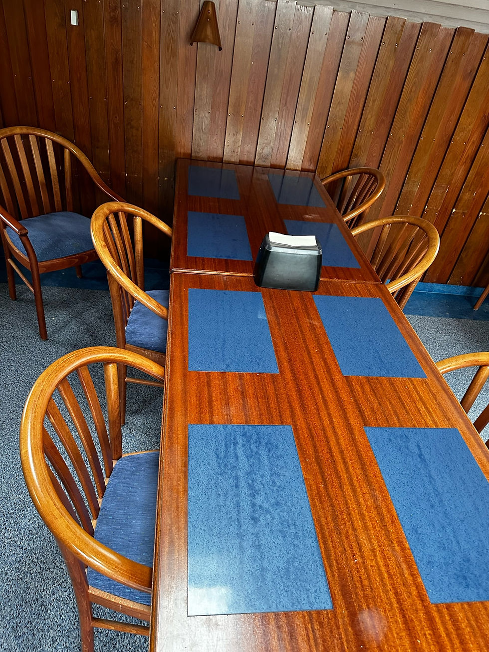 Thumbnail: SELT / SOLD Eldhúsborð - mötuneytisborð - 120 x 80 sm