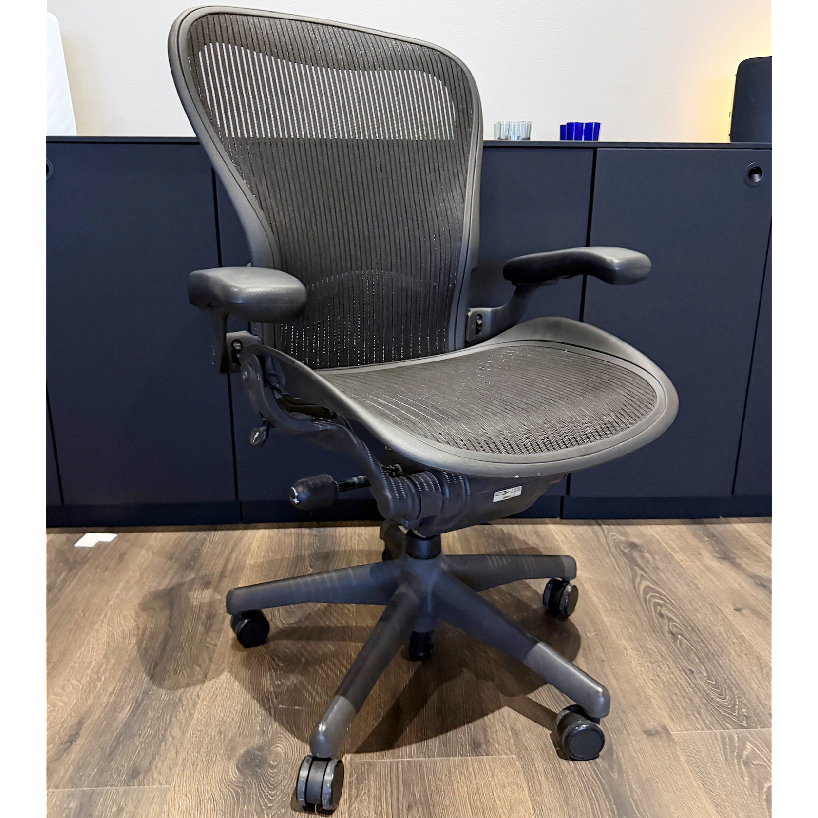 SELT / SOLD Herman Miller Aeron, C stærð