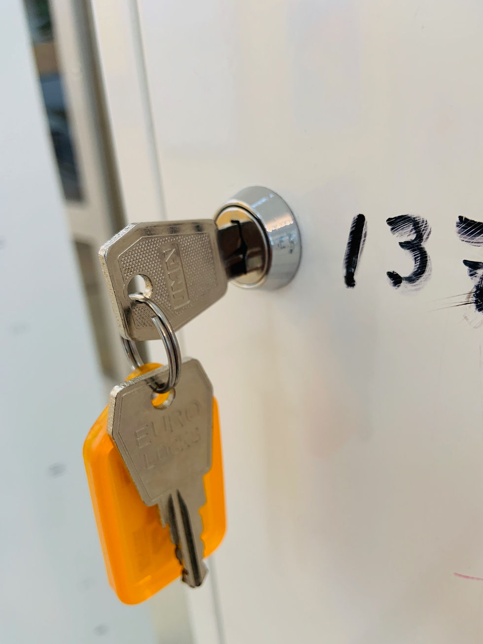 Thumbnail: Selt/Endurnýtt-Starfsmannaskápar - munaskápar