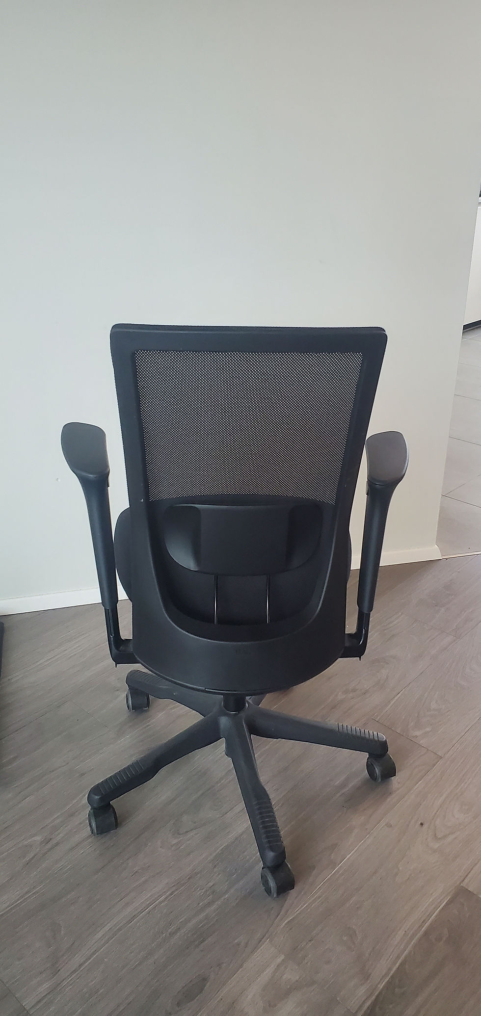 Thumbnail: SELT / SOLD Håg skrifborðsstóll frá EG Skrifstofuhúsgögn (3 stk )