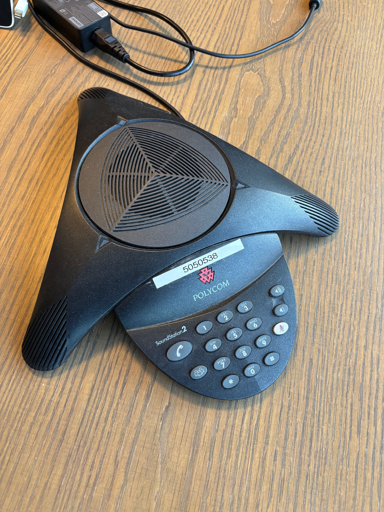 SELT / SOLD Polycom Soundstation2 fundars. án skjás