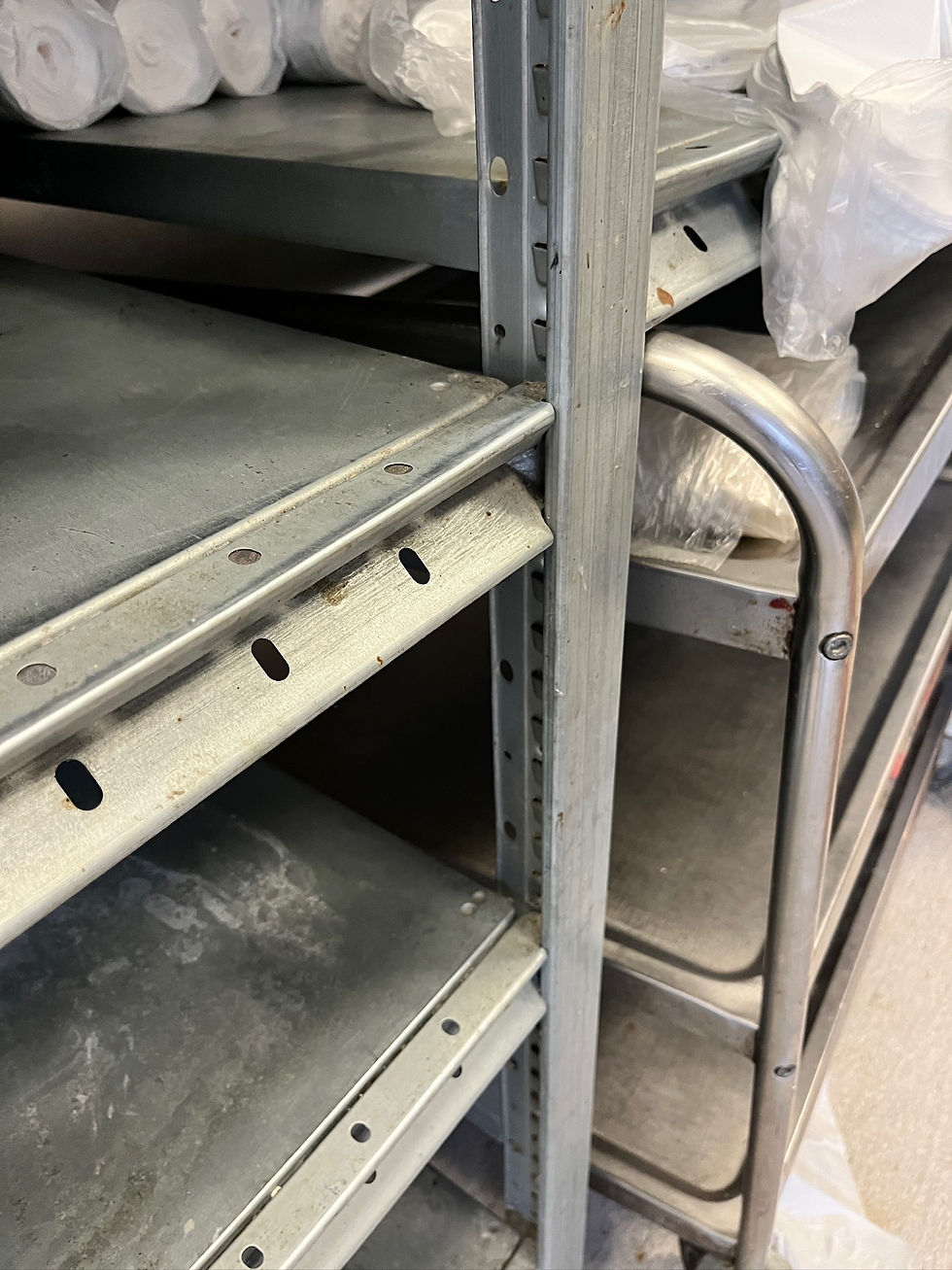 Thumbnail: SELT / SOLD Rými hillukerfi, H210 x B100 x D52 sm.