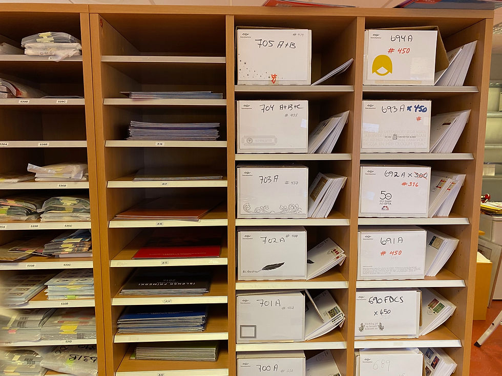 Thumbnail: SELT / SOLD Smáhólfaskápar 30-50 hólf frá AJ vörulistanum