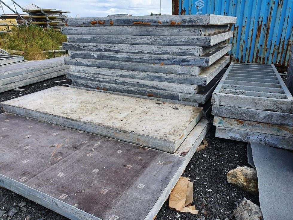 Thumbnail: Selt - sold Ringer flekamót