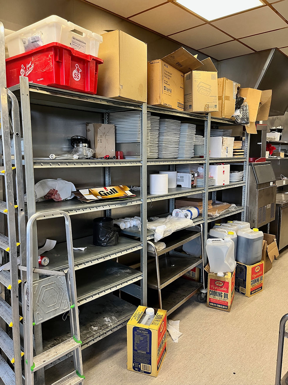 Thumbnail: SELT / SOLD Rými hillukerfi, H210 x B100 x D52 sm.