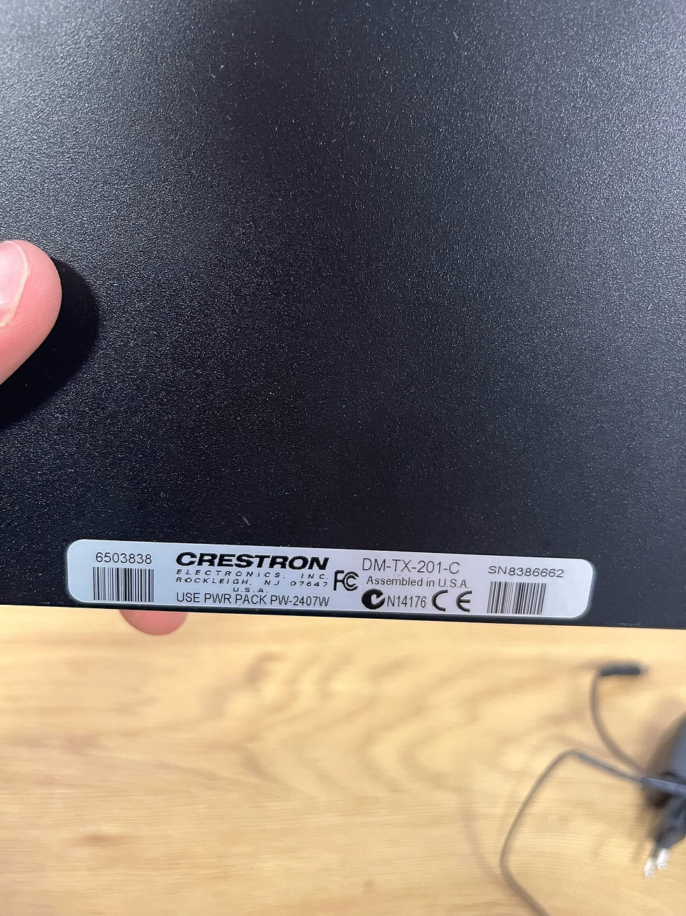Thumbnail: Crestron HDMI yfir CAT sendir/skiptir