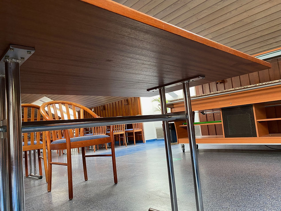 Thumbnail: SELT / SOLD Eldhúsborð - mötuneytisborð - 120 x 80 sm