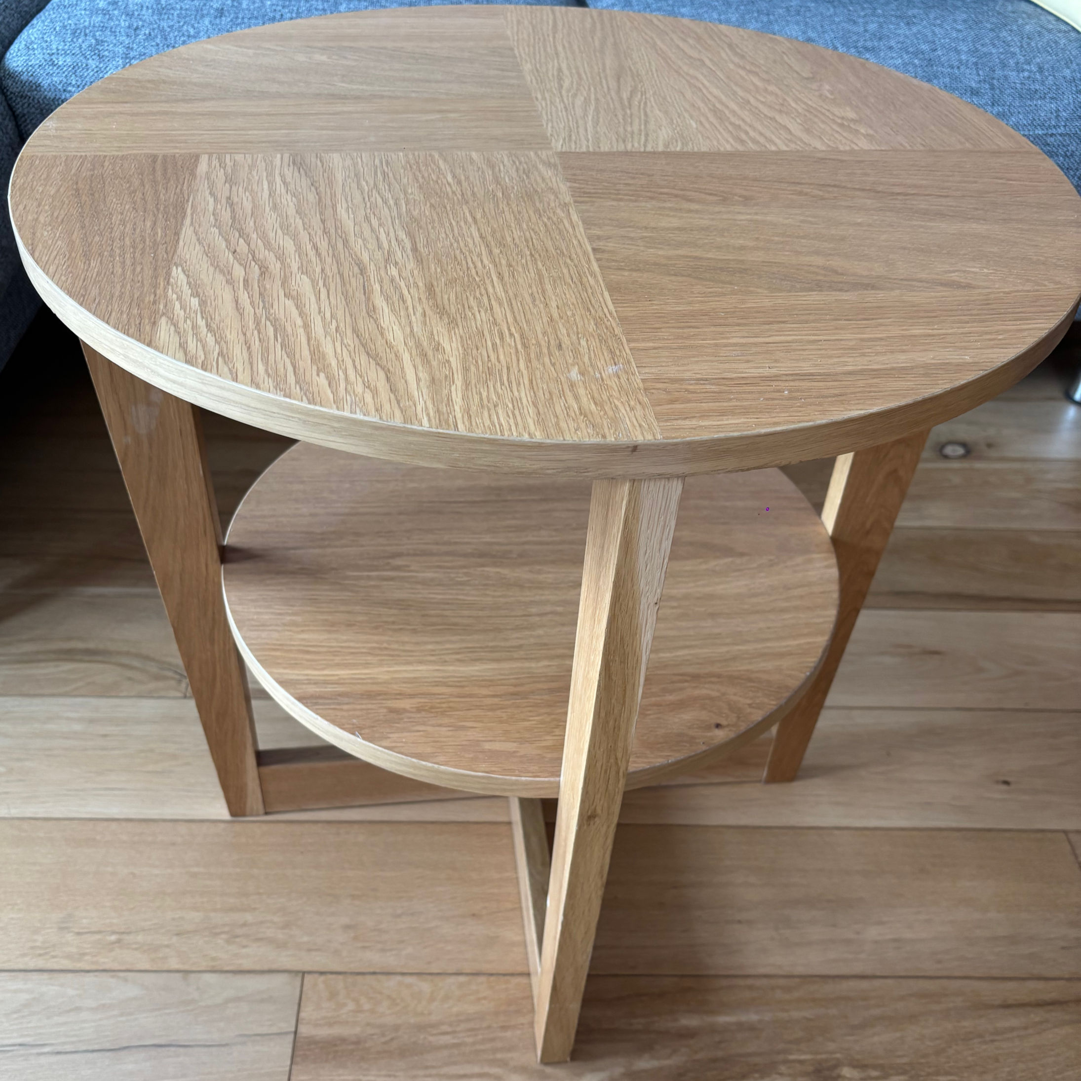 SELT/SOLD Vejmon hliðarborð frá IKEA, Ø60 x H60 sm.