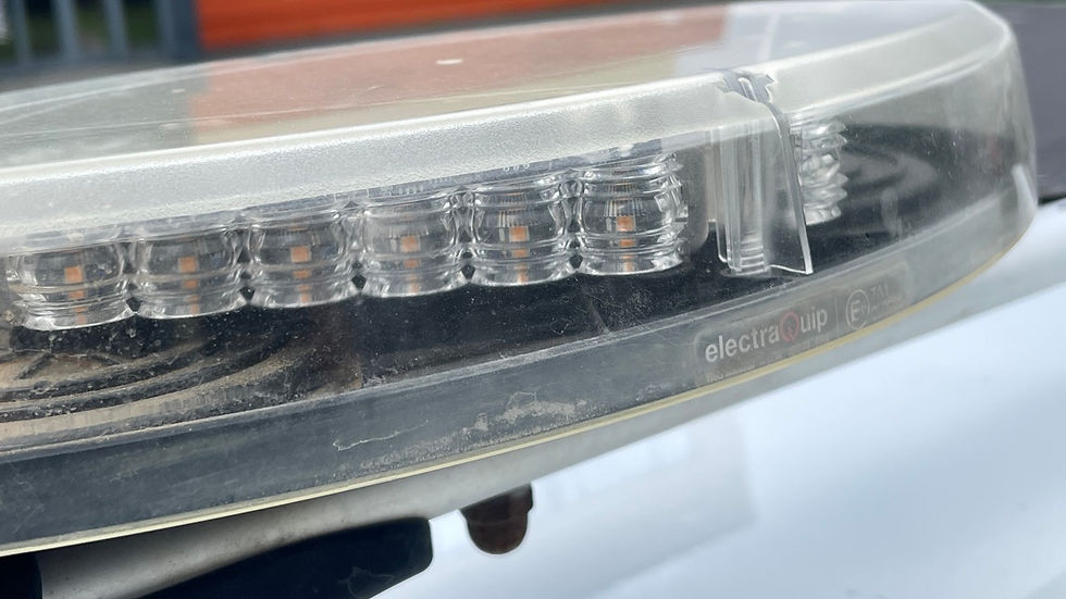 Thumbnail: SELT / SOLD Electra Quip blikkljós 2 stk með stýringu.