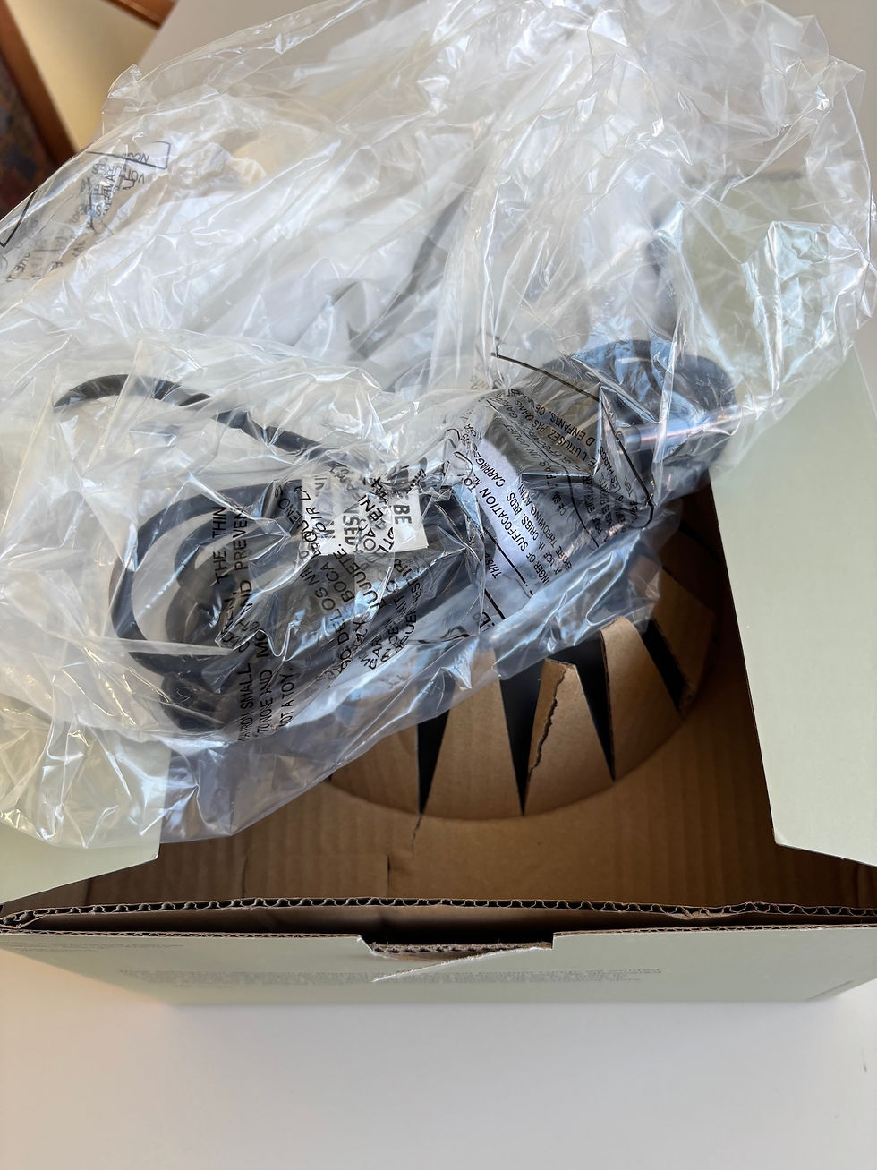 Thumbnail: Muuto hengilampi frá Epal, Ø25sm. (12 stk.)