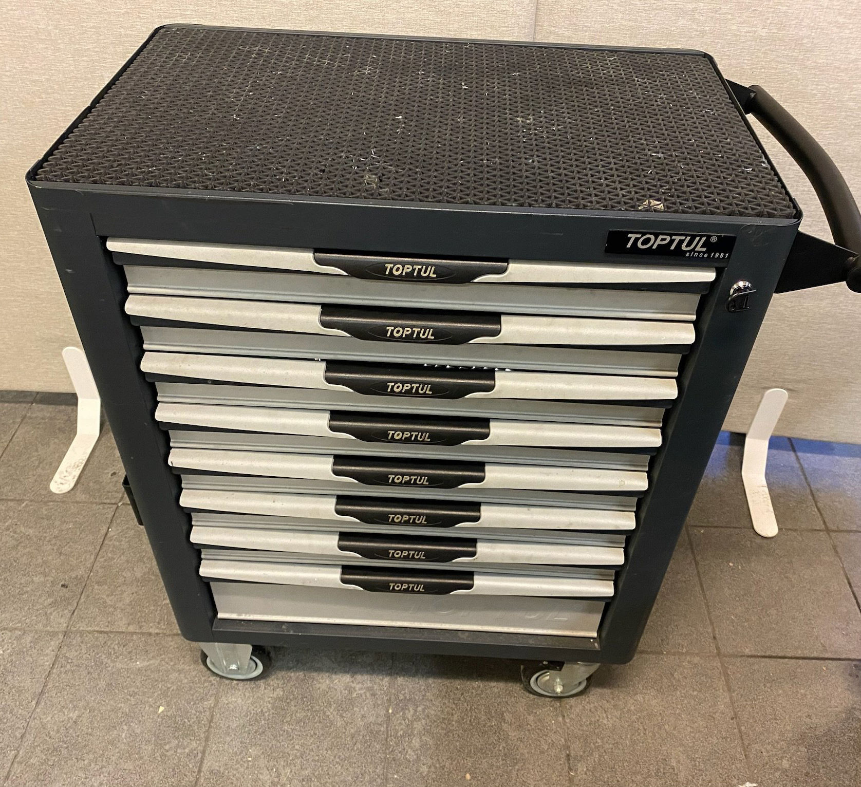 SELT / SOLD - Verkfæraskápur - TOPTUL - 4+3 skúffur - Skápur nr.6