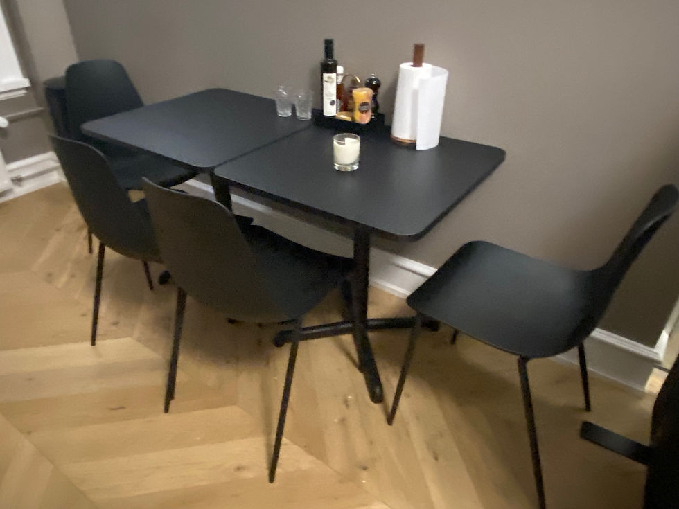 Thumbnail: SELT / SOLD IKEA eldhúsborð dökkgrátt B70 x D70 sm.