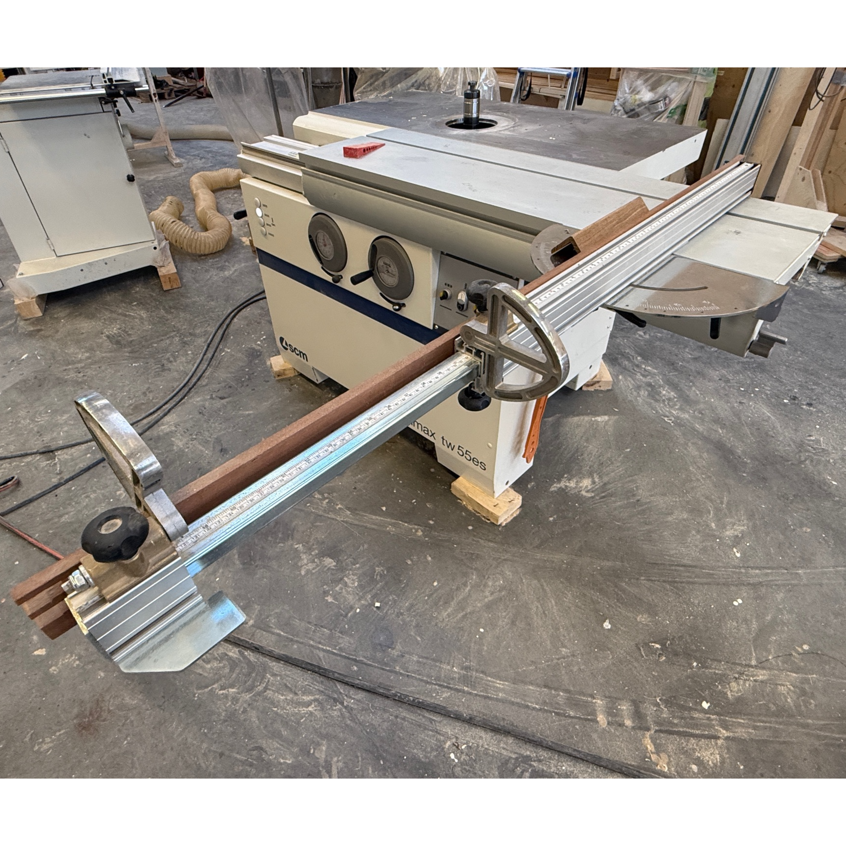 SCM minimax fræsari frá Iðnvélum