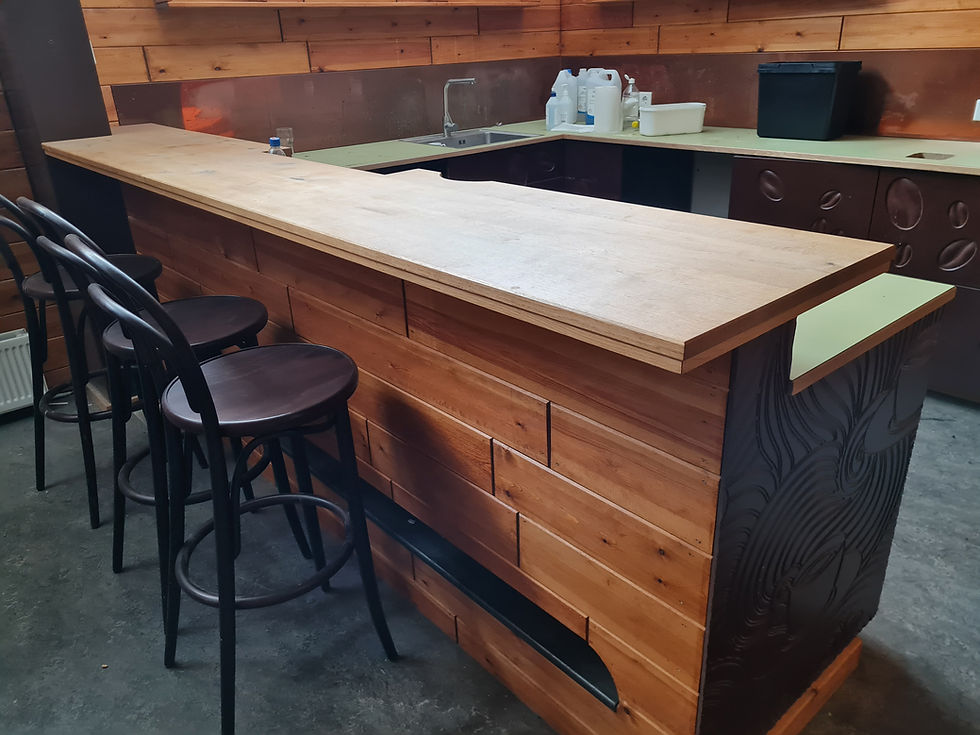 Thumbnail: SELT / SOLD - Kaffibar - innrétting- vaskur - skápar