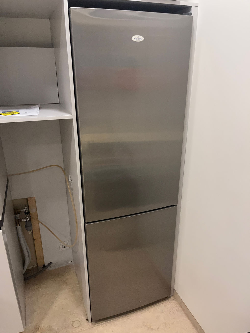 Thumbnail: SELT / SOLD Ísskápur frá Scan Cool