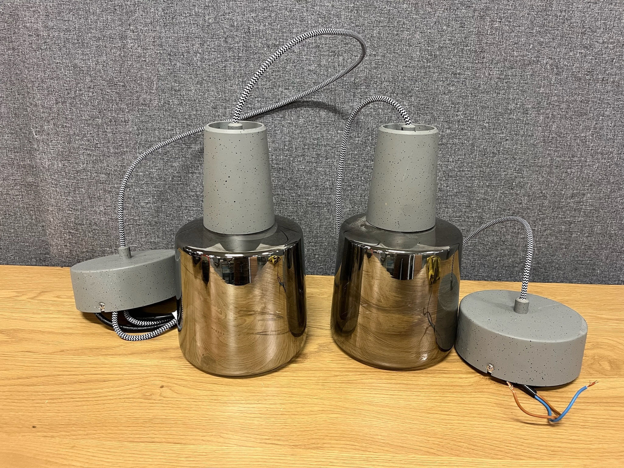 Hangandi ljós led Ø14 x H25 sm. ( 2 stk).