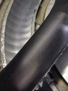 CAFROSBOOM carbon boom monocoque demolded after cooking