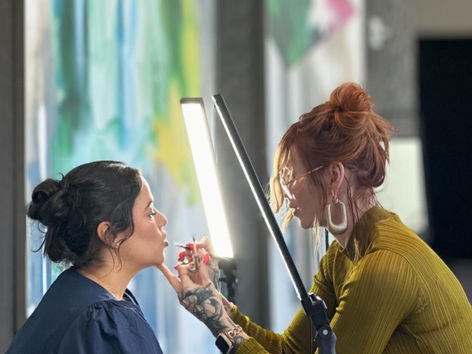 Learn the value of and expert Corporate production and beauty management insights for Nashville Shoots