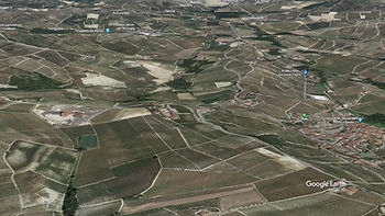 Ai piedi di imponenti montagne o immersi nel verde rigoglioso delle campagne piemontesi, i piccoli borghi medievali di questa...