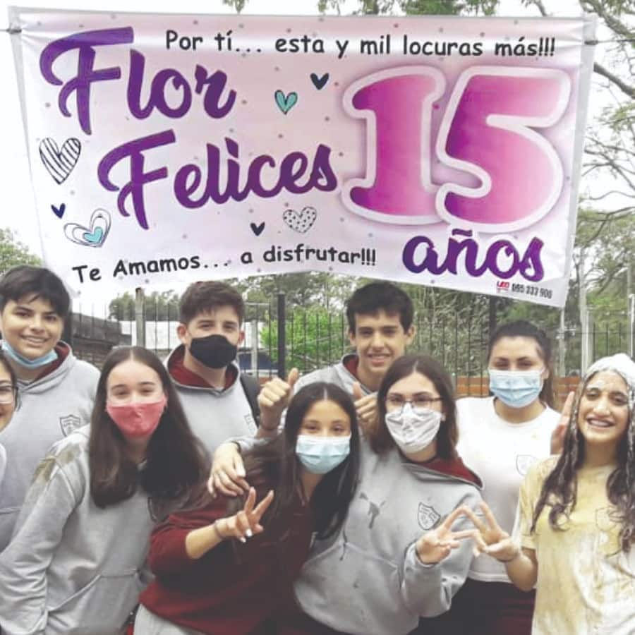 pasacalle 15 años cumpleaños leo publicidad