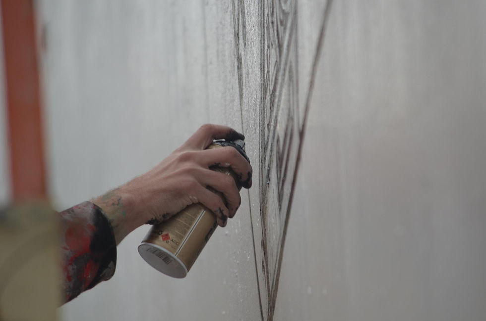 Spray-can-close-up