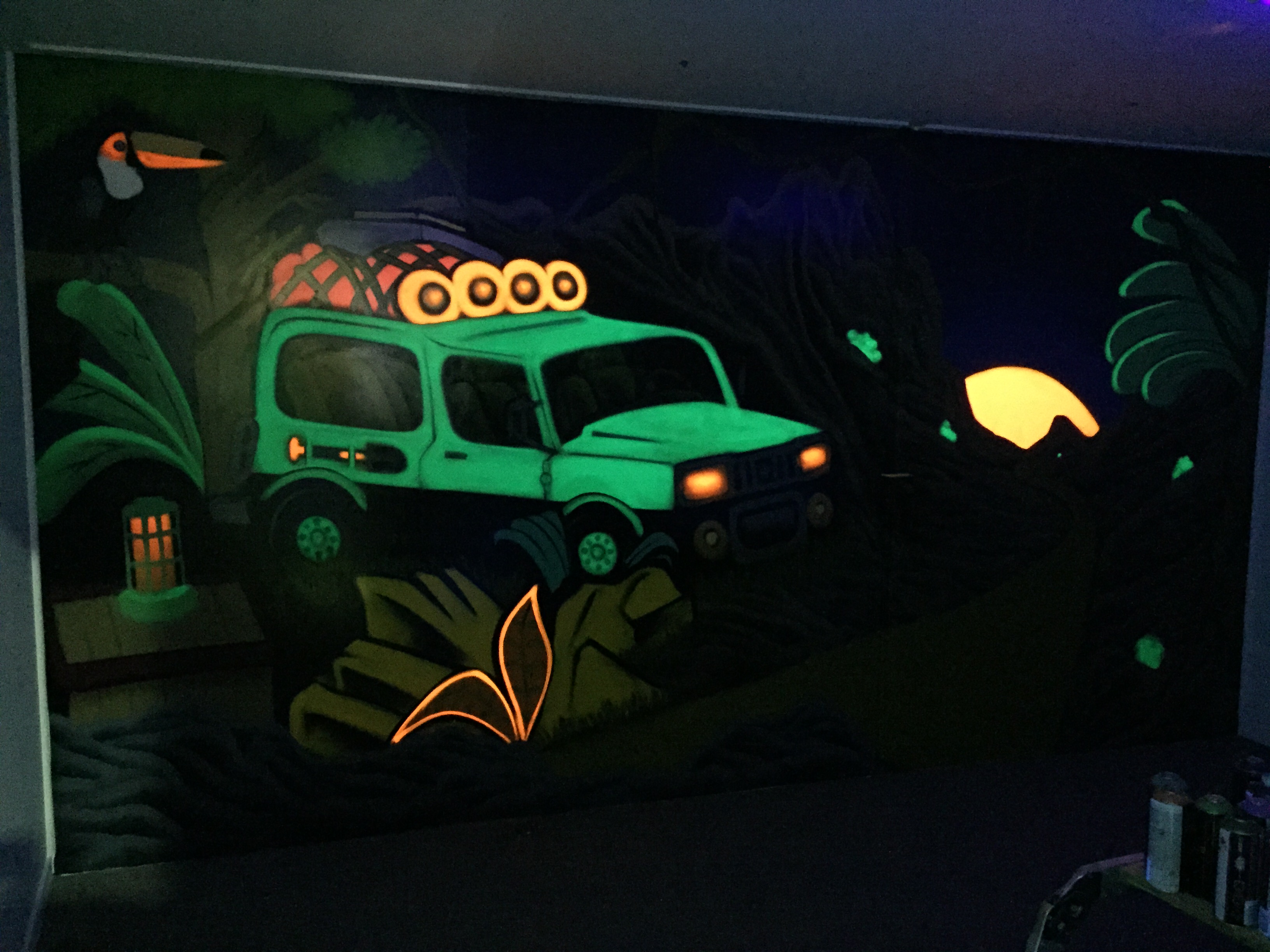 UV Neon Glow Murals & Street Art Urban Art