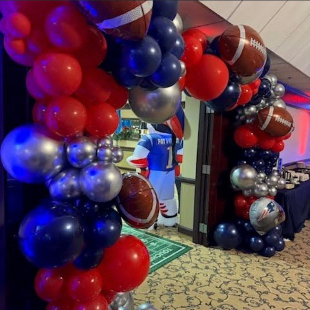 Organic Balloon Arch