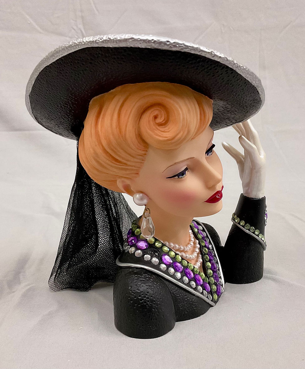 Thumbnail: 2005 Cameo Girls Blythe 1942 “Bedazzled” Head Vase