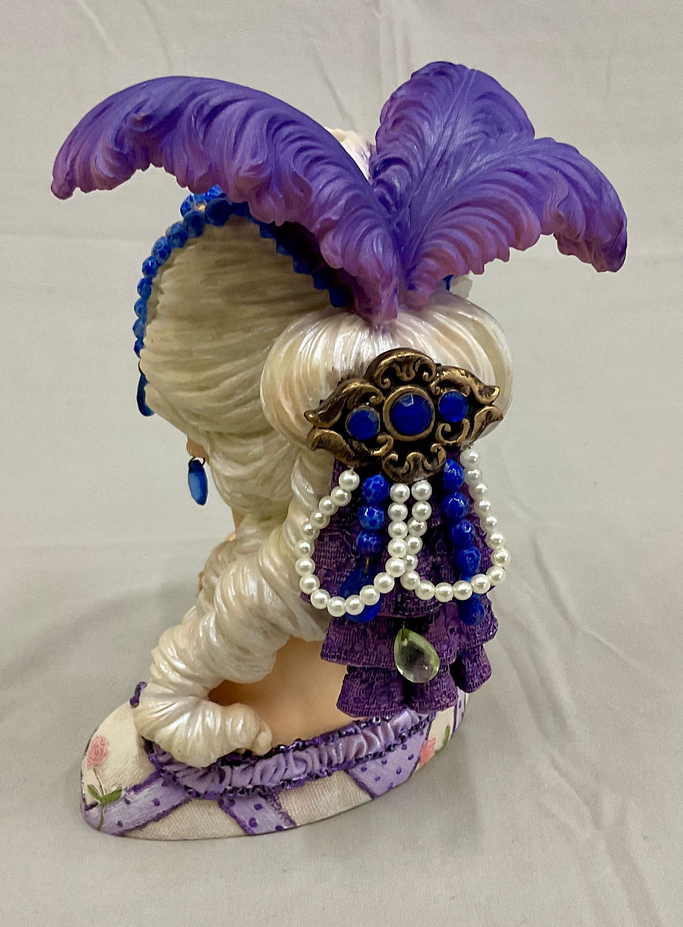 Thumbnail: 2005 Cameo Girls Judith 1790 “Treasure Beyond Measure” Head Vase