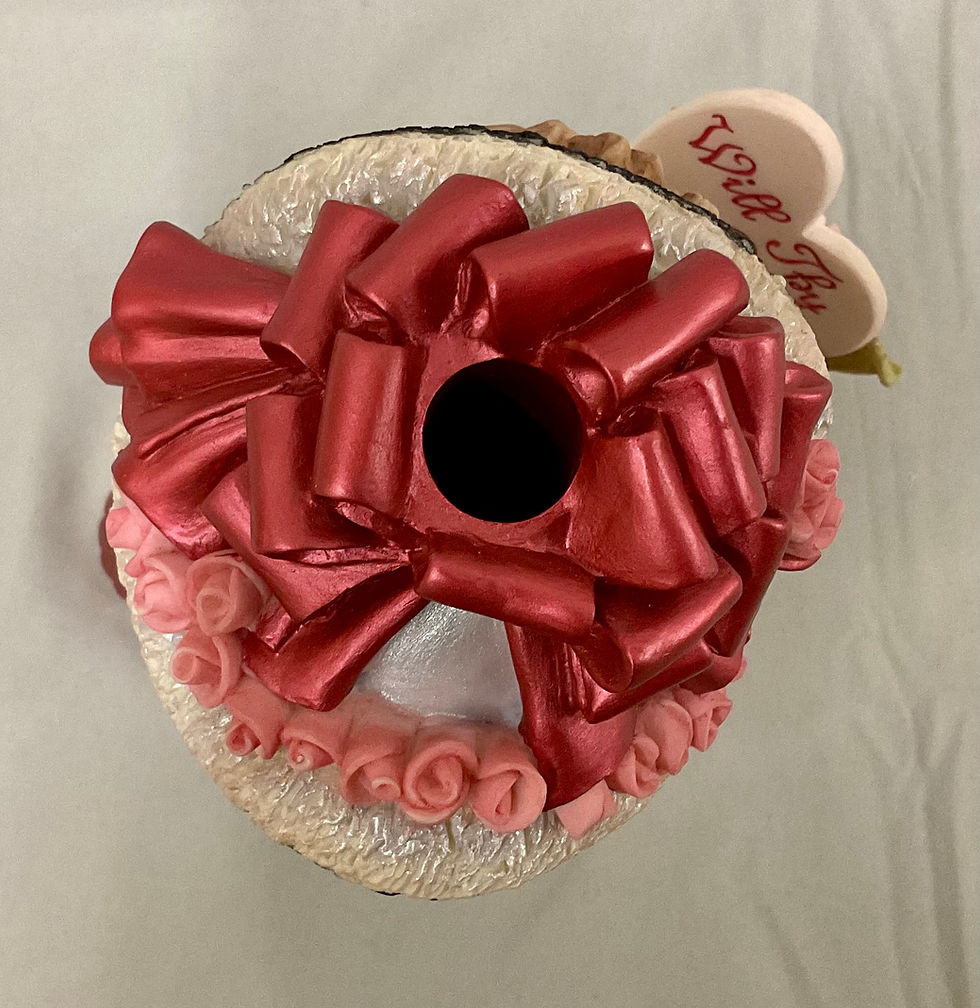 Thumbnail: 2002 Cameo Girls Judith 1875 “Victorian Valentine” Head Vase