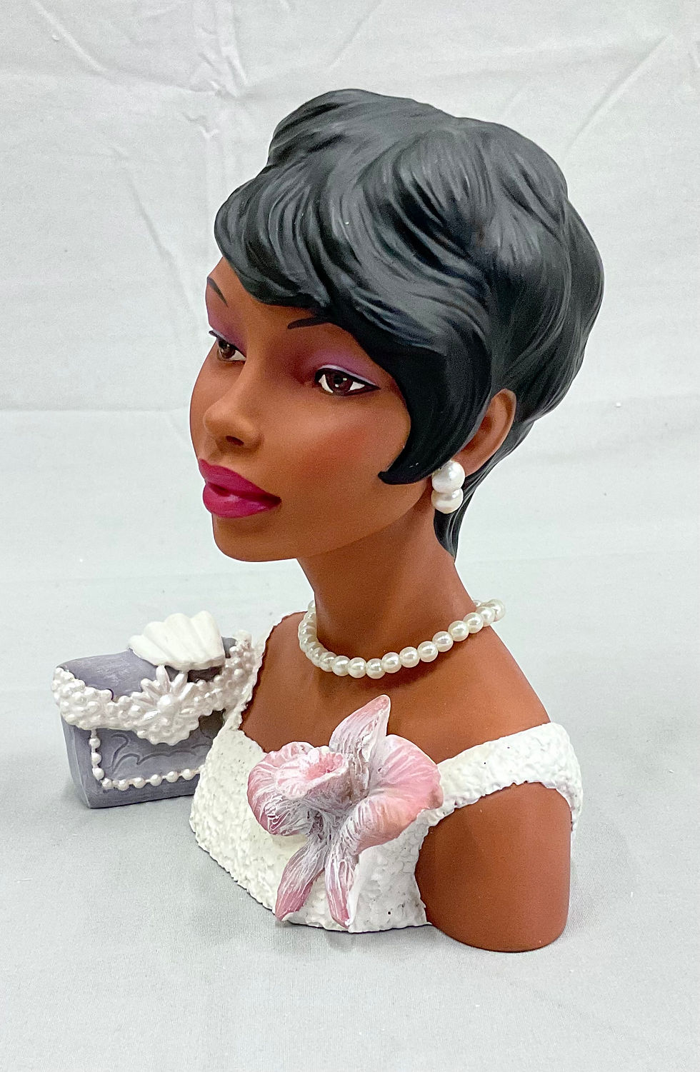 Thumbnail: 2001 Cameo Girls Celeste 1965 “Moonlight and Pearls” Head Vase