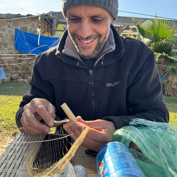 fishing net traditional craft artist process