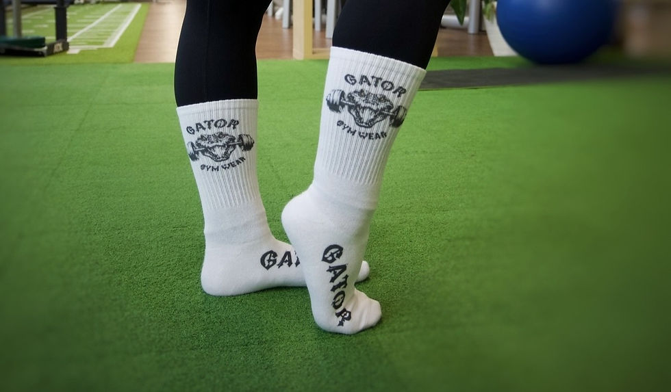 Laura Socken_edited.jpg