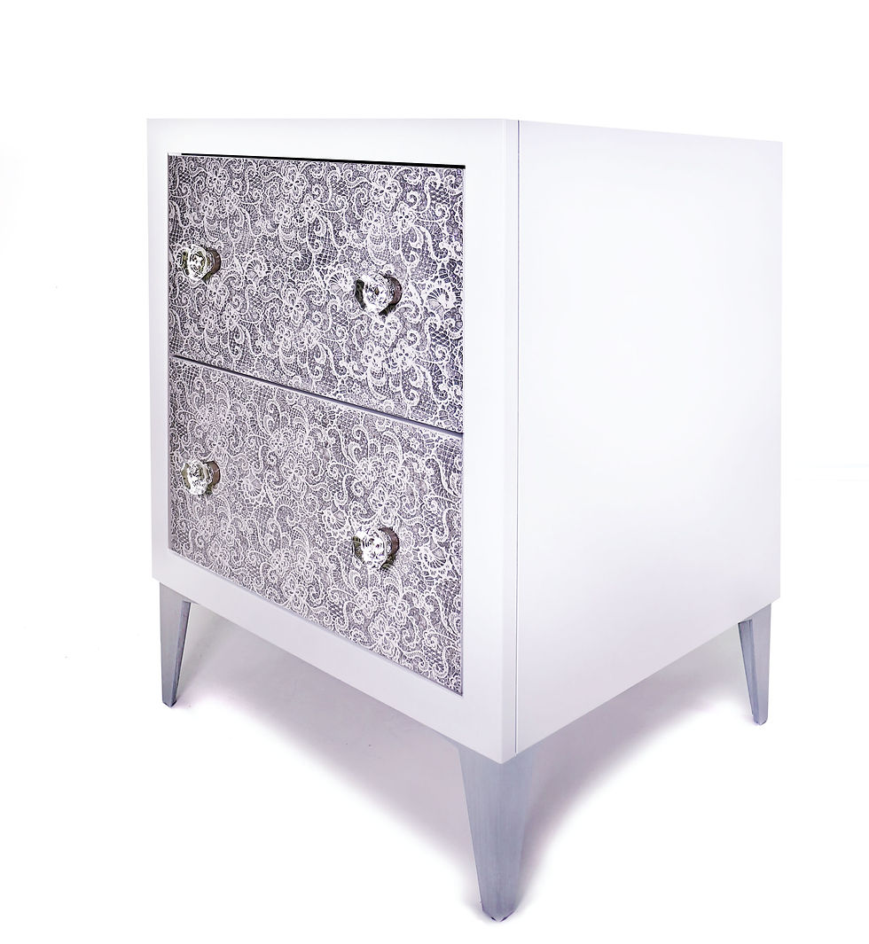 LACE PATTERN NIGHT STAND