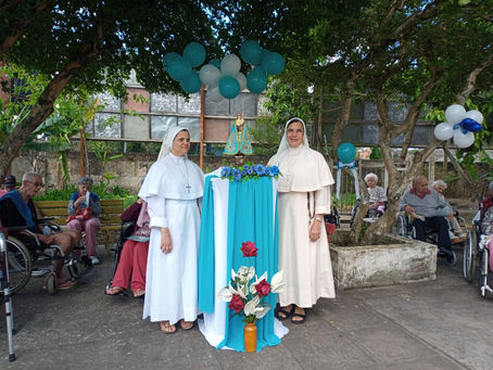 Imagem da Mãe do Rocio visita 20 estabelecimentos na terça-feira (8)