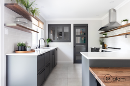 e.g.,shaker door, méditéranéen,contemporain, cuisine, kitchen, actuelle