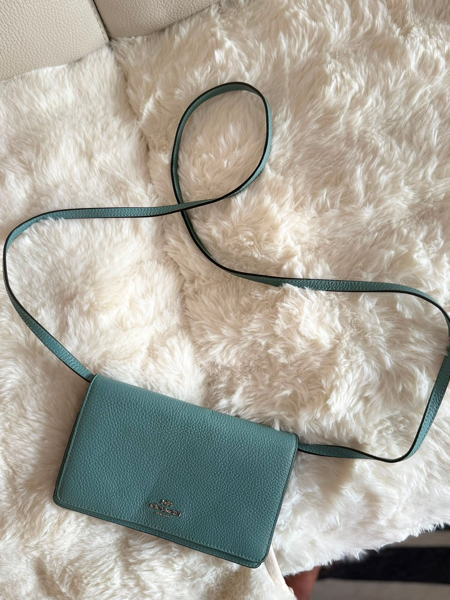 Coach Pebbled Leather Crossbody Wallet – Seafoam Blue.
