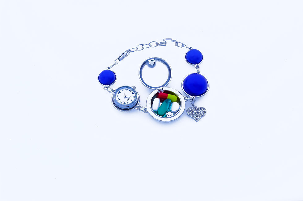 Thumbnail: SILVER Locket Bracelet with designed top