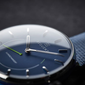 Eerste automatisch zelfladende Hybrid Smart Watch mét hartslagmeter ter wereld