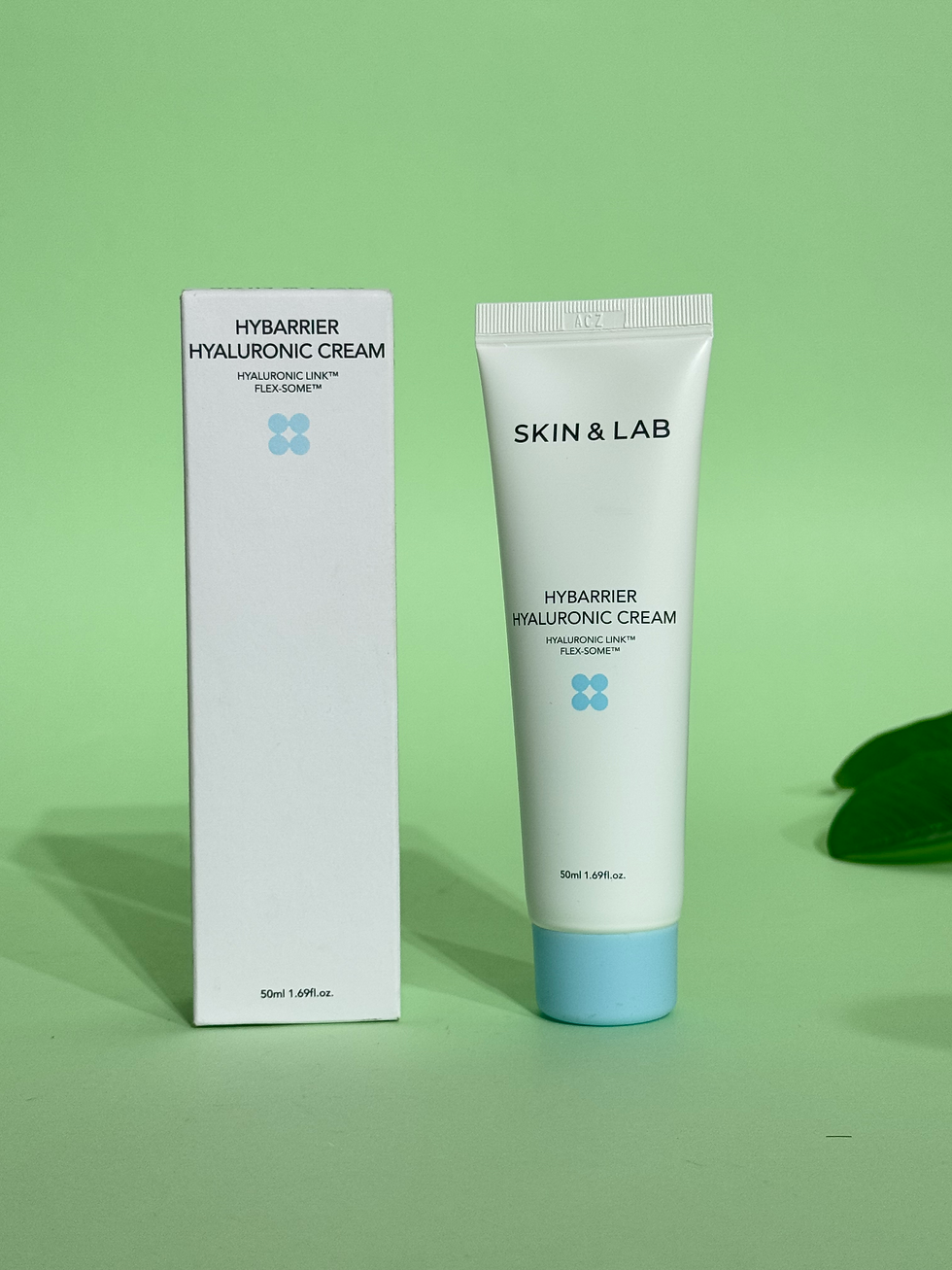 Лёгкий увлажняющий крем-гель SKIN&LAB Hybarrier Hyaluronic Cream